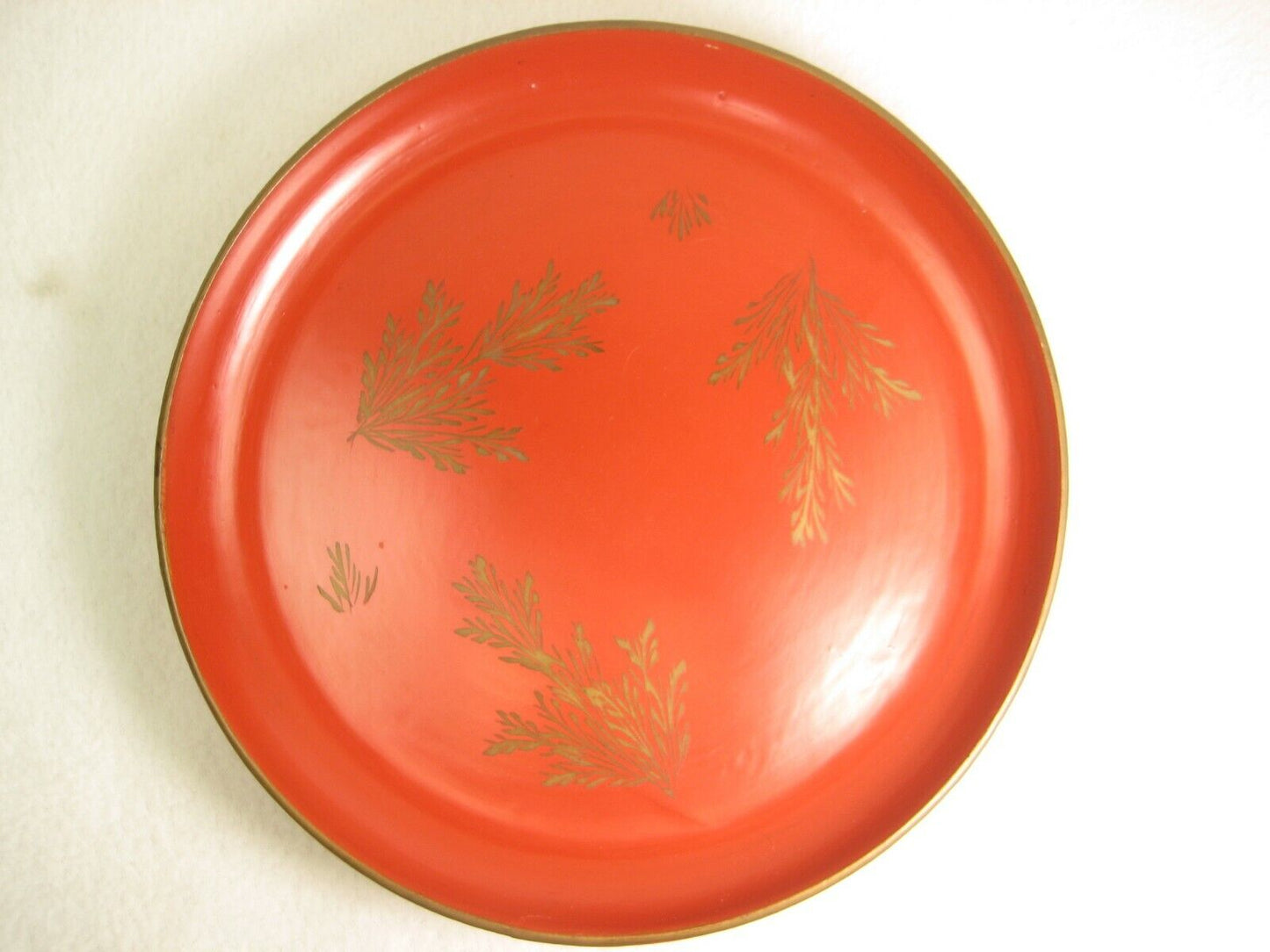 Antique Japanese Red & Black Wood Lacquer Kashizara Plate Floral Gold Makie 7"