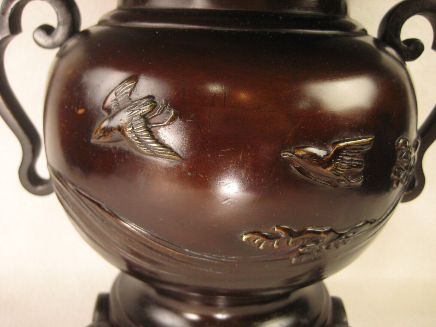 Antique Japanese Signed Usubata  Bronze Ikebana Flower Vase Plovers Over Waves