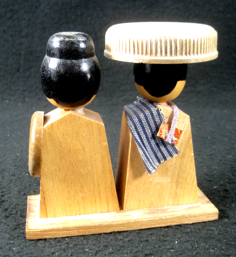 Vintage Japanese Kokeshi Pair Wooden Shogi Pieces Samurai King & Queen 4"