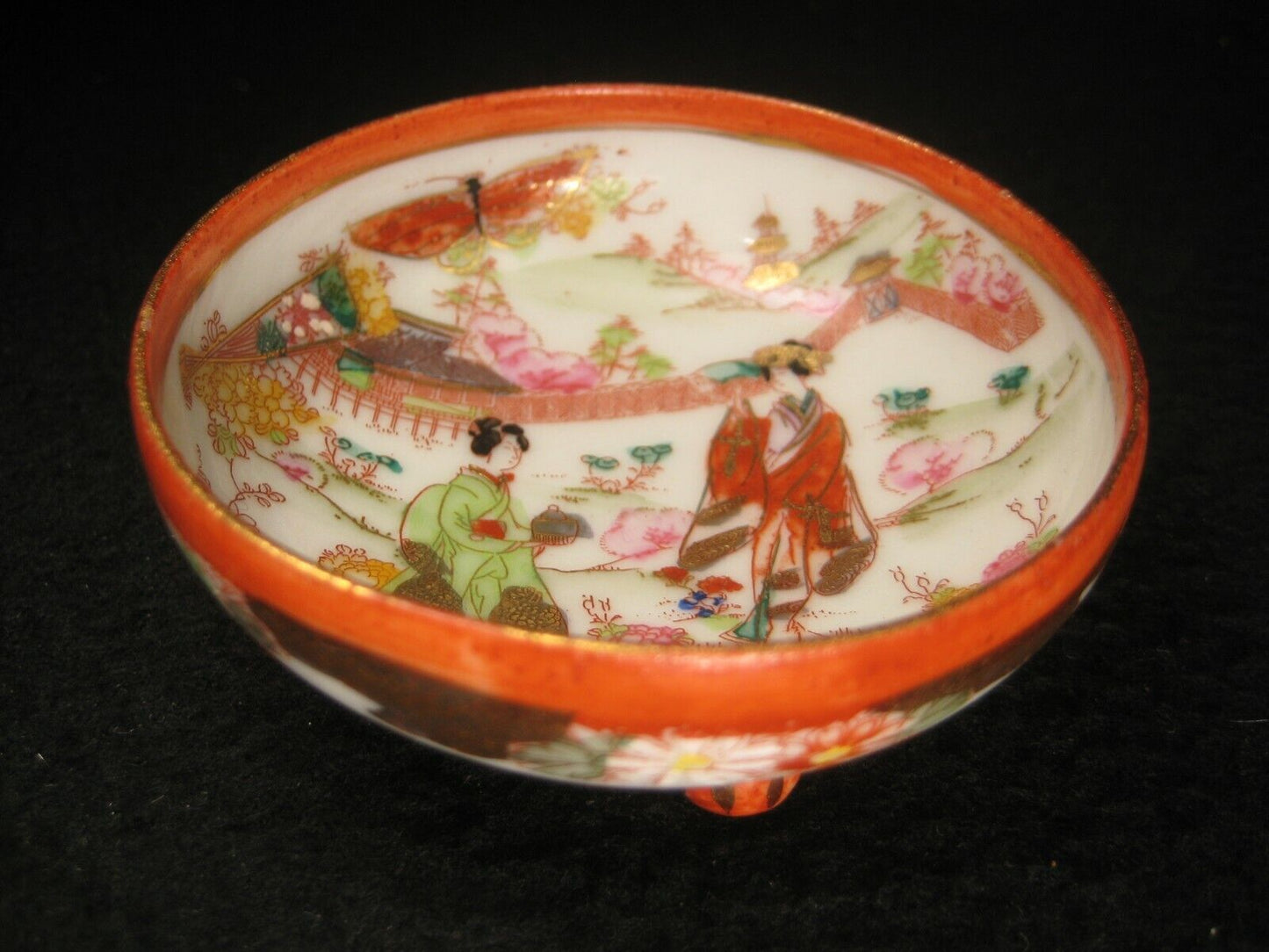 Antique Japanese (C 1920) Printed & Hand Painted Imari Ceramic Tea Cup Geisha