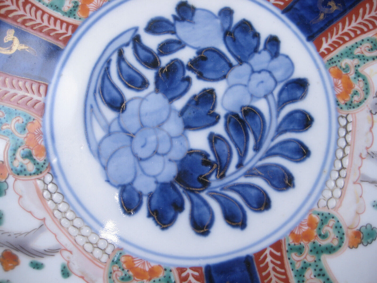 Antique Japanese Meiji Era C1880Akai Imari Ceramic Plate Floral Design 9.5"