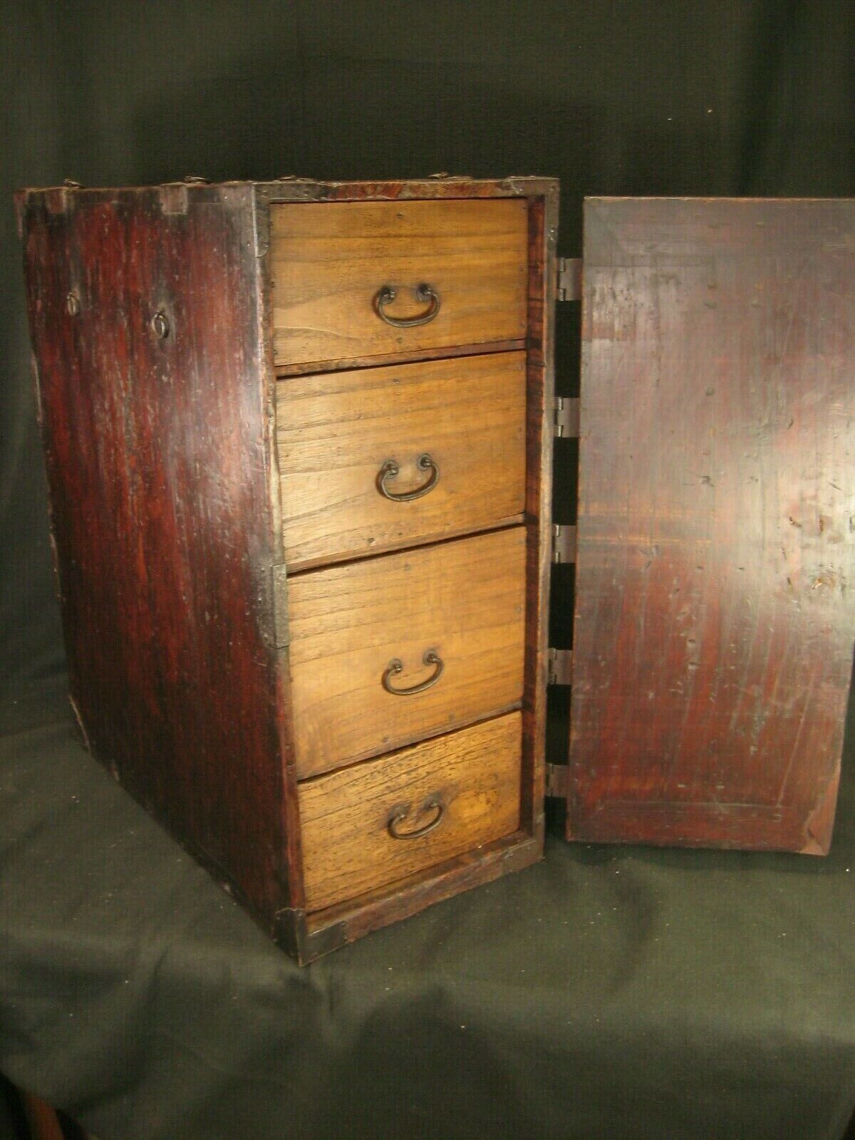 Antique Japanese Edo Era (C1780) 4 Drawer Gyosho Bako Peddlers  Tansu Chest