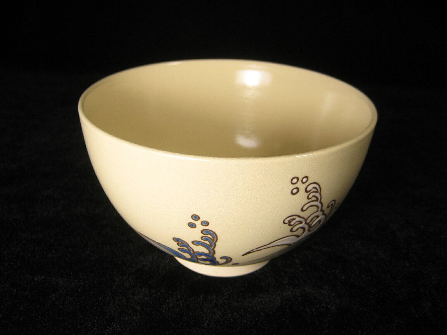 Vintage Japanese Signed Chawan Tea Ceremony Bowl Ceramic Wave Motif 5"