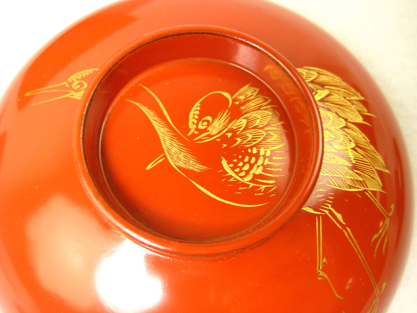 Antique Japanese Meiji Era (C1890) Pair Of Red Lacquer Bowls W/ Gold Cranes