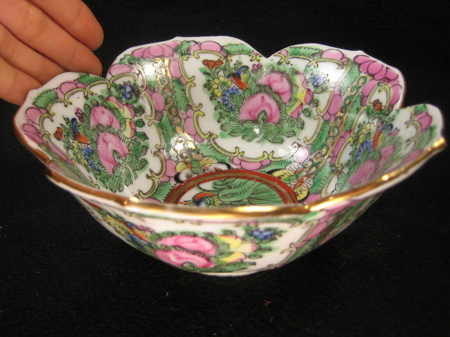 Antique Japanese C. 1930 Hand Painted Porcelain Rose Canton Style Bowl Sakura