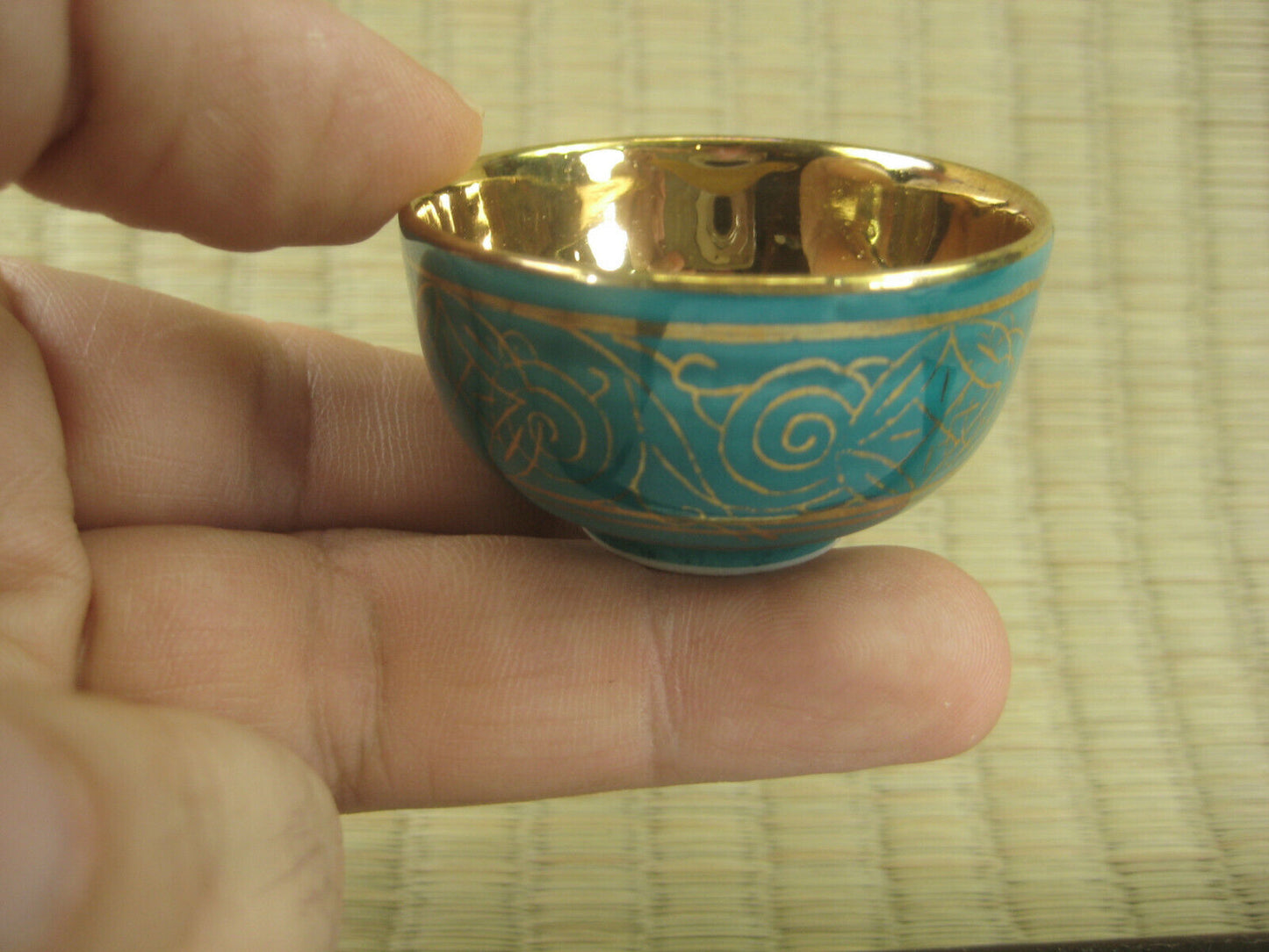 Antique Japanese (C. 1900) Hand Painted Ceramic Kutani Sake Cup Gold Bowl
