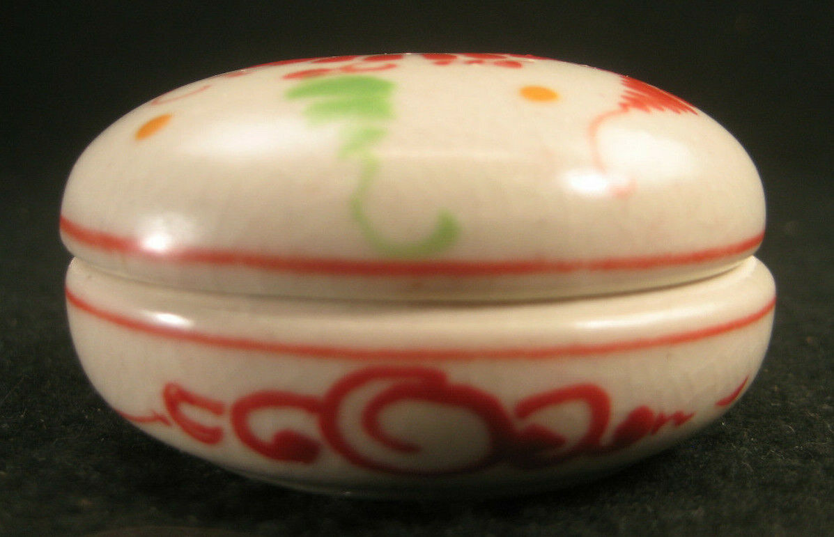 Antique Japanese Ceramic Hand Painted Kogo Inscence Holder Tea Ceremony White