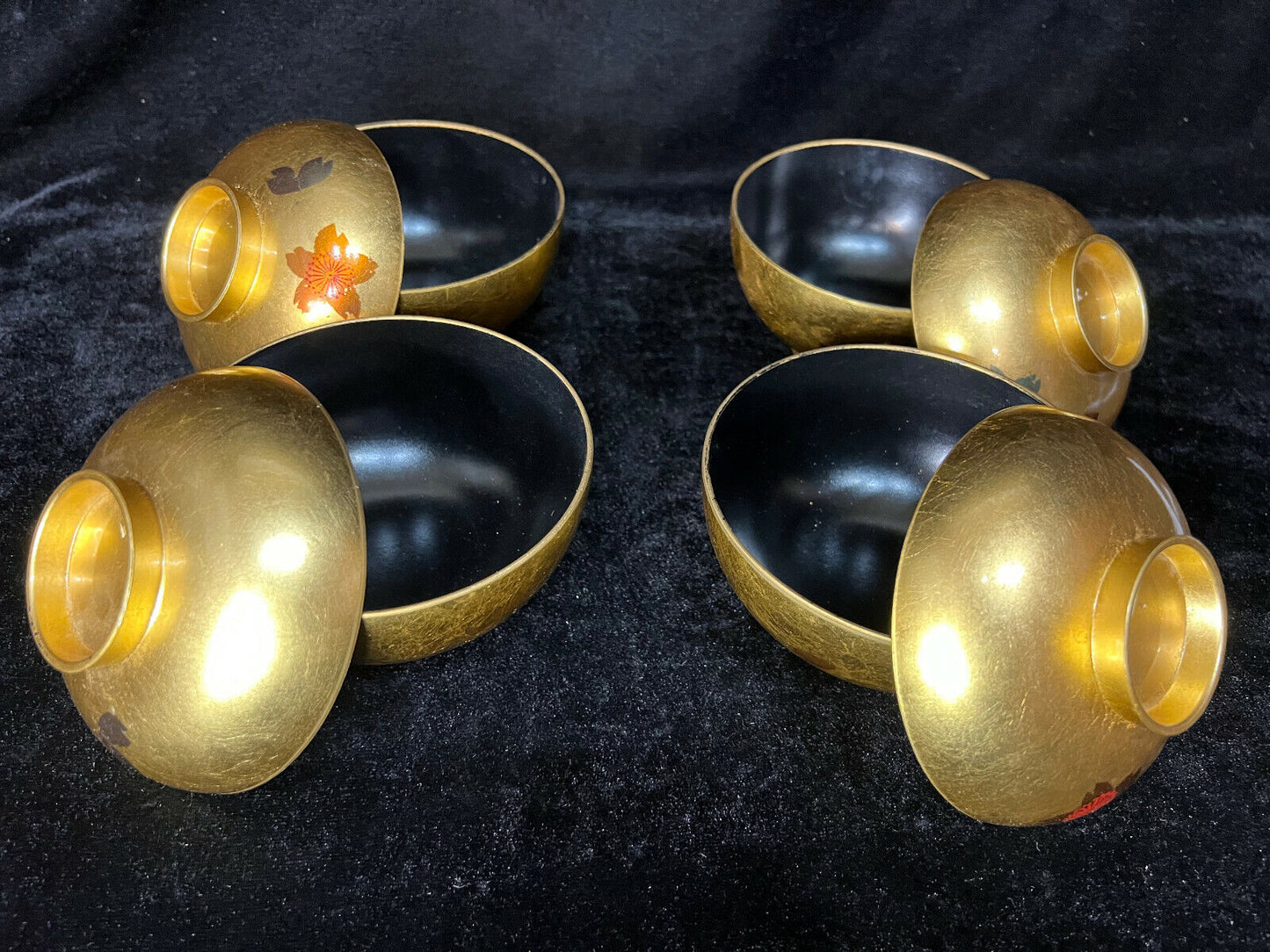 Set Of Four (4) Vintage Japanese Lidded Bowls Gold & Cherry Blossoms 4.5"