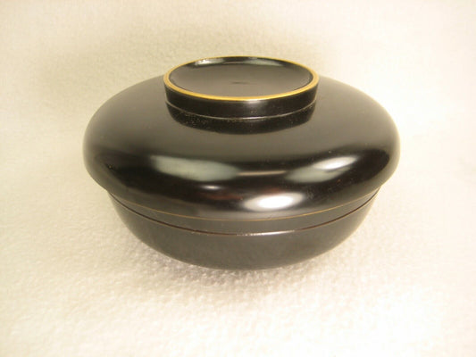 Antique Japanese Meiji Era (C.1890) Lacquer Wooden Lidded Soup / Rice Bowl Makie