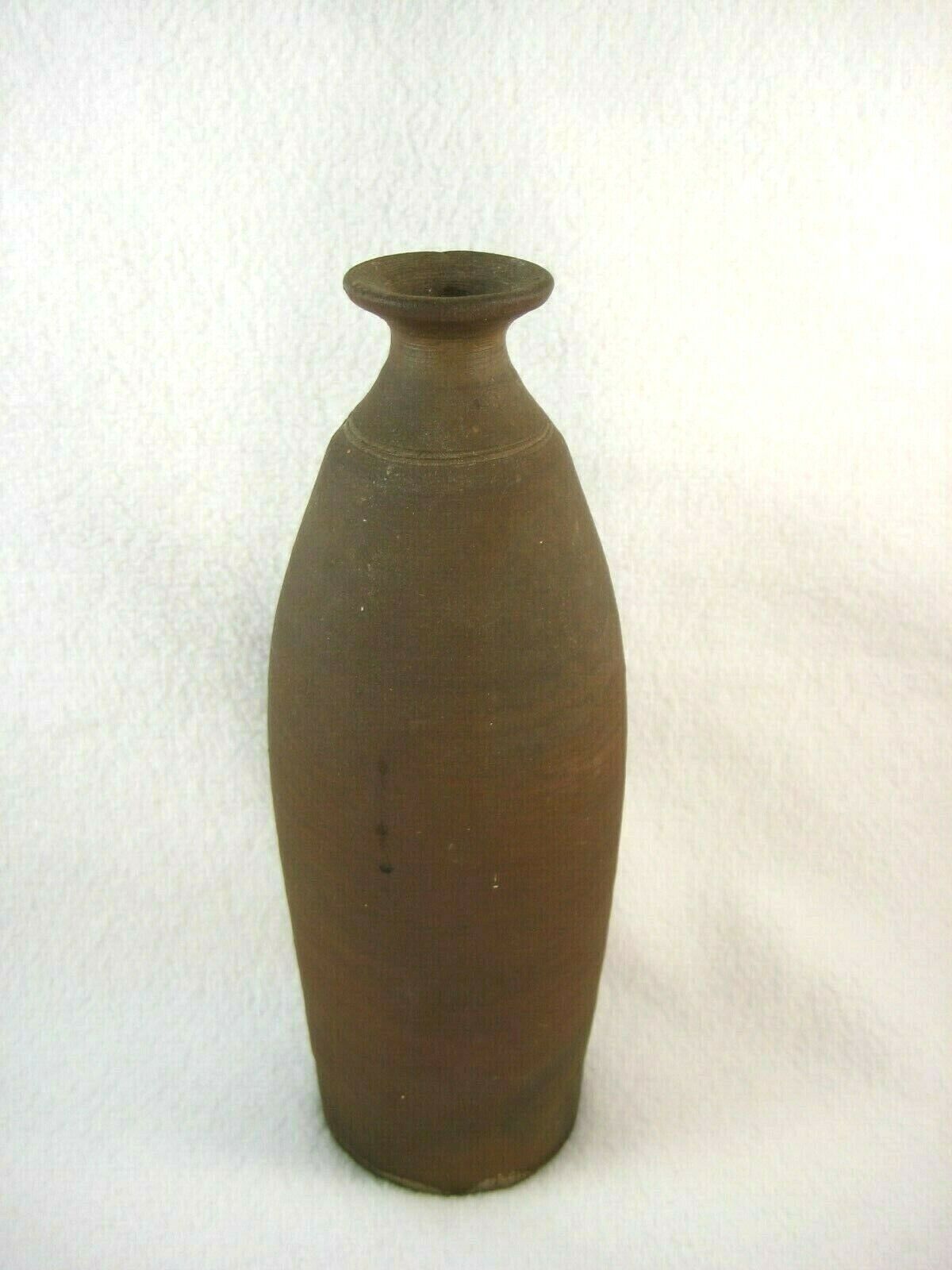 Vintage Japanese (C.1950) Bizen Style Ceramic Tokkuri Sake Bottle Brown