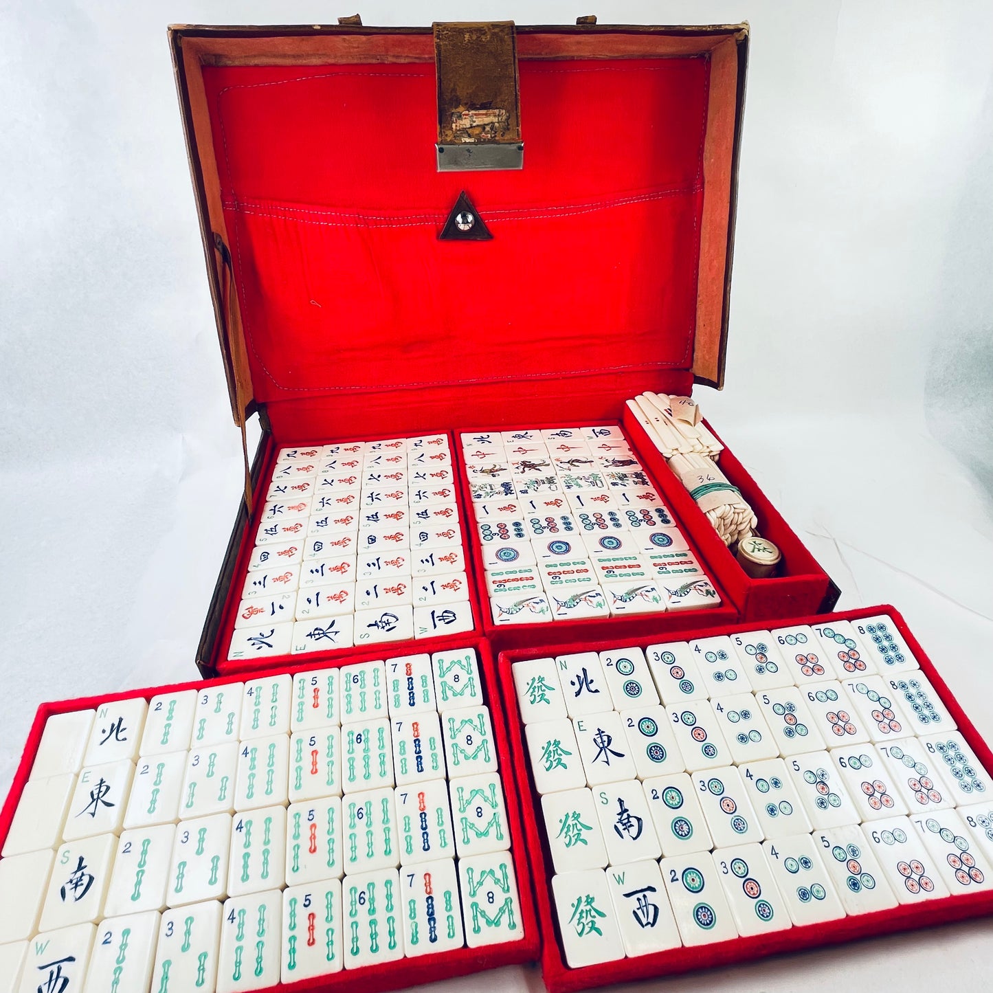 Antique Complete Chinese Mahjong Set With Arabic Numerals 1x 2 x 3 cm Tiles Special Tiles are Maidens Box Includes Betting Sticks Dice w/ Box as well as Direction Disks and holder